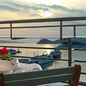 Apartment Stunning View, Split